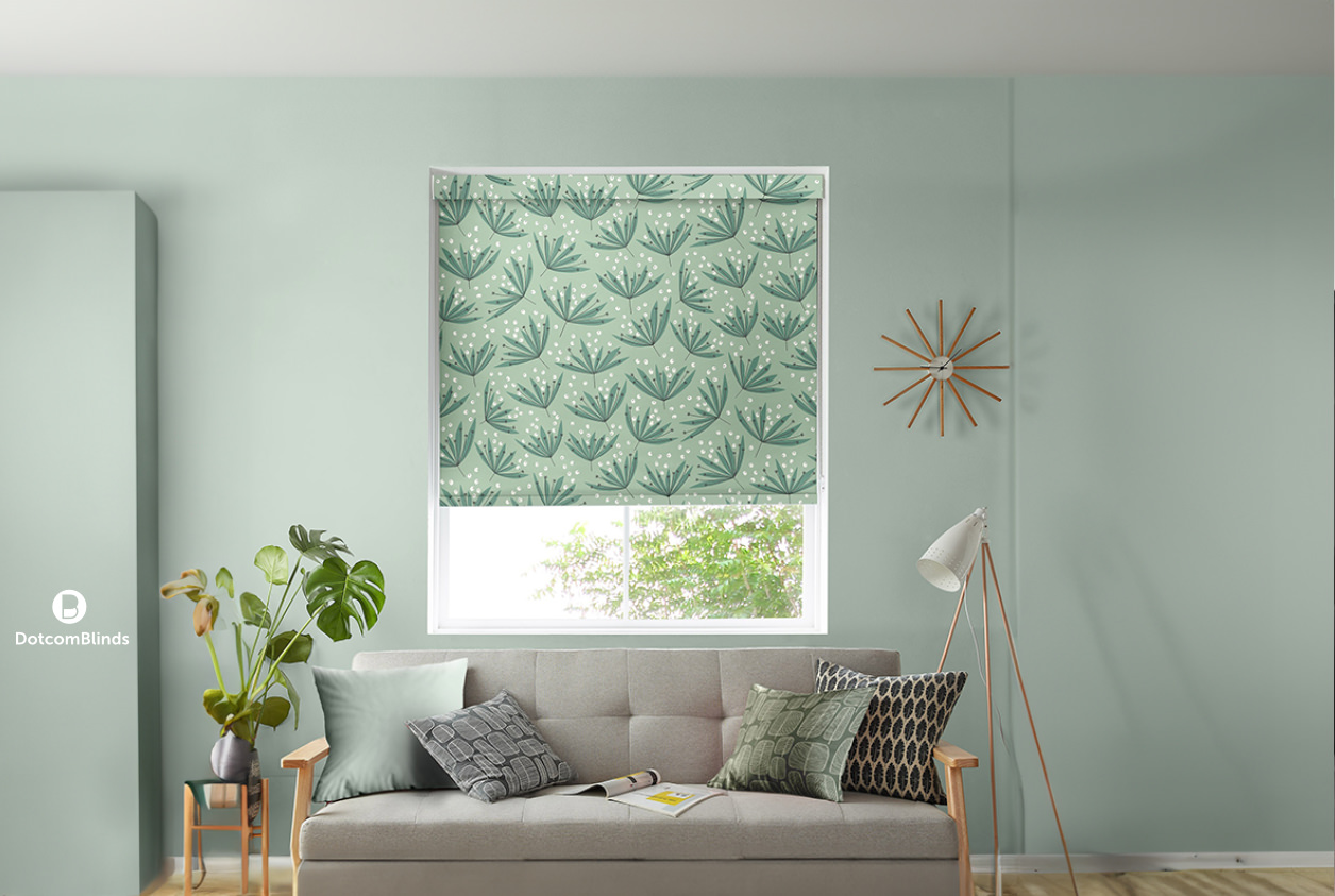What Colour Blinds & Curtains Go With Green Walls?