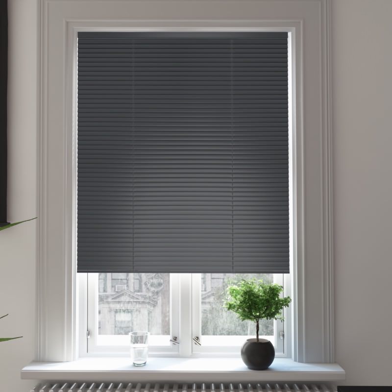 Night Matt Venetian Blind