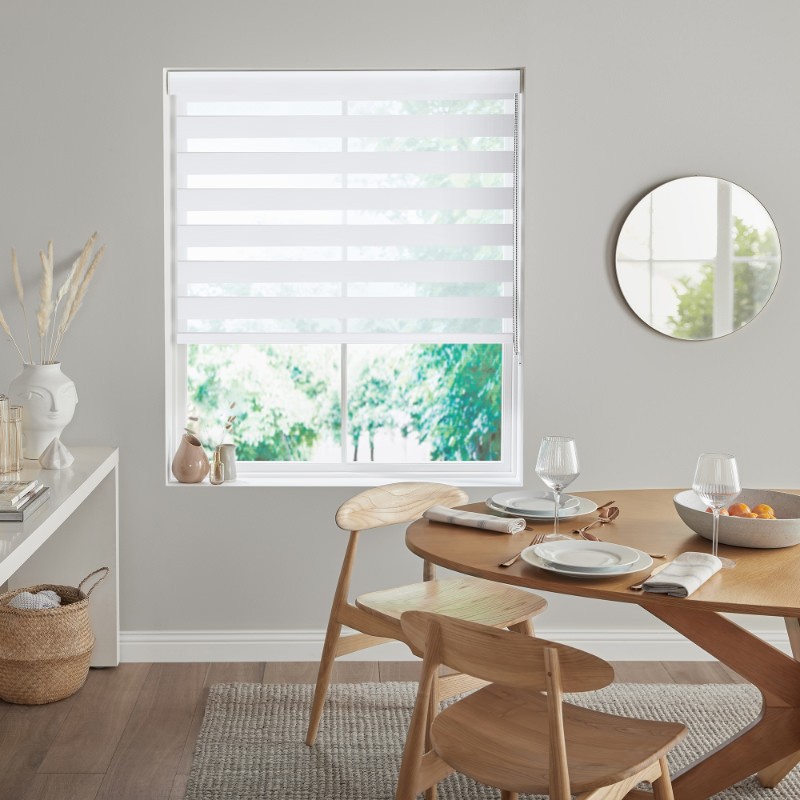 Worstead Ice Dimout Day & Night Blind