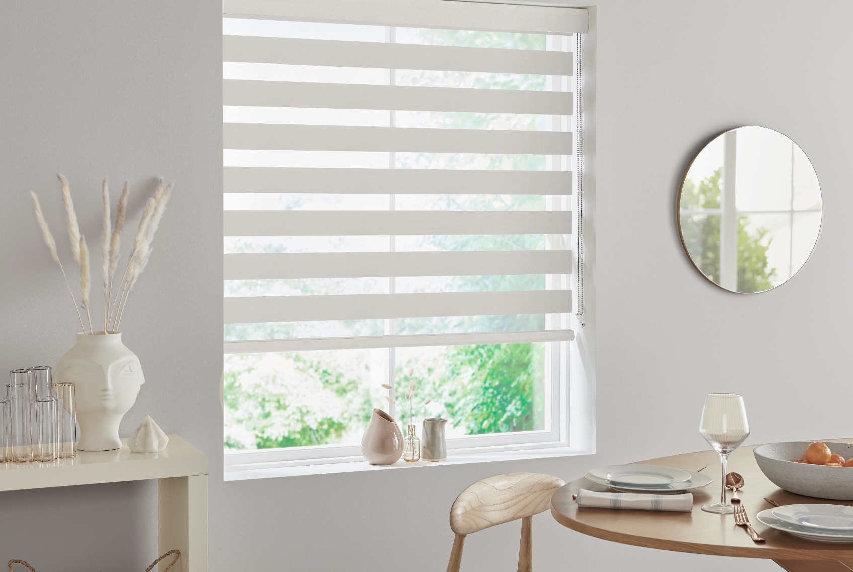 Worstead Putty Dimout Day & Night Blind
