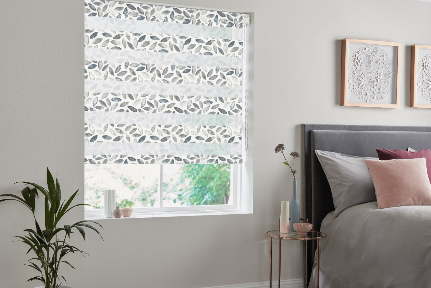 Stody Smoke Blackout Day & Night Blind