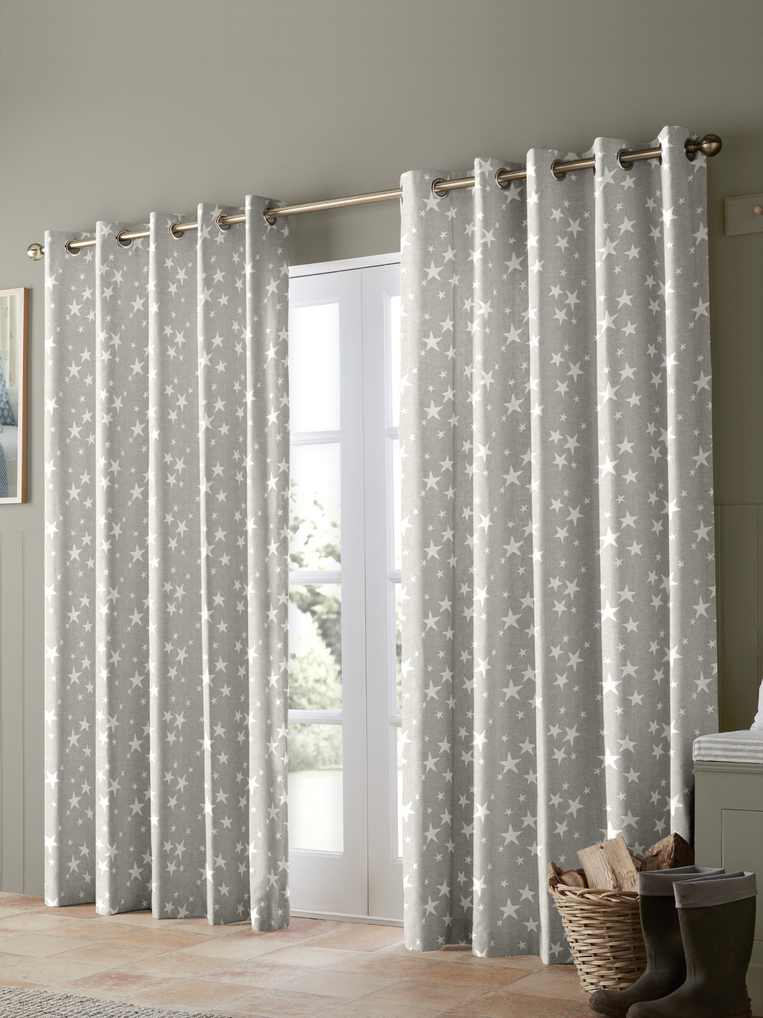 emily bond st maws pebble curtains