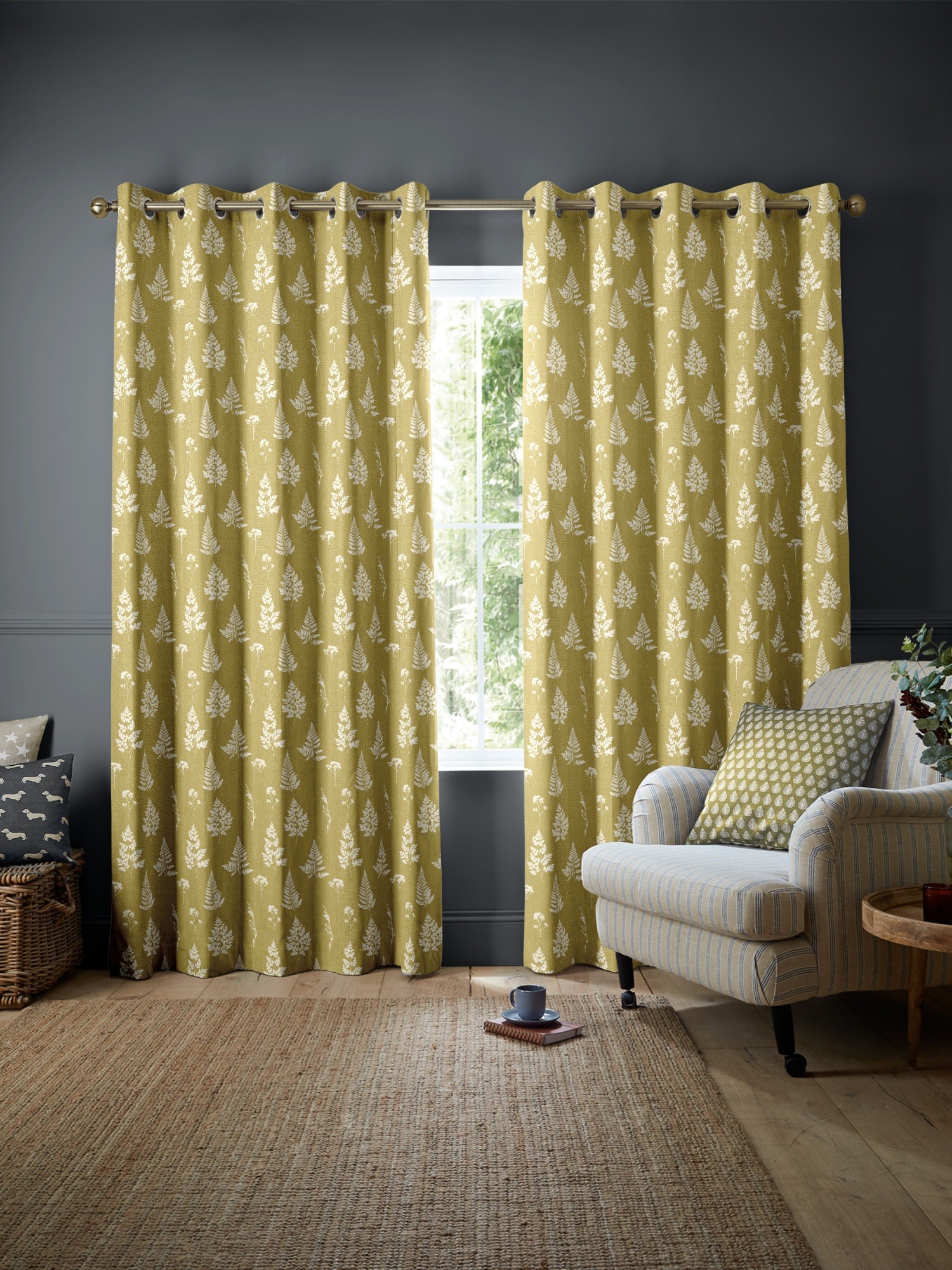 emily bond tynesfield pollen curtains
