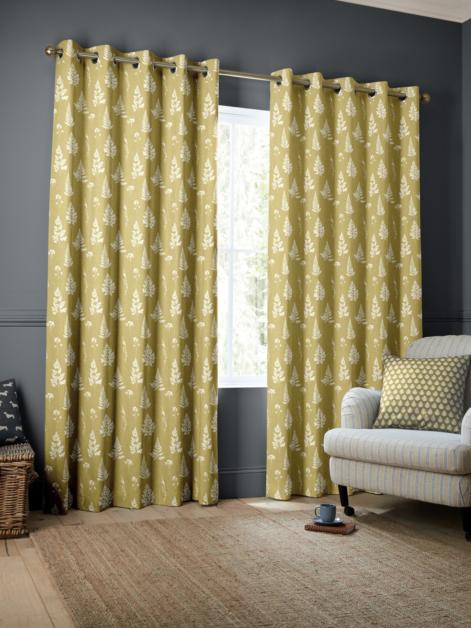 emily bond tynesfield pollen curtains