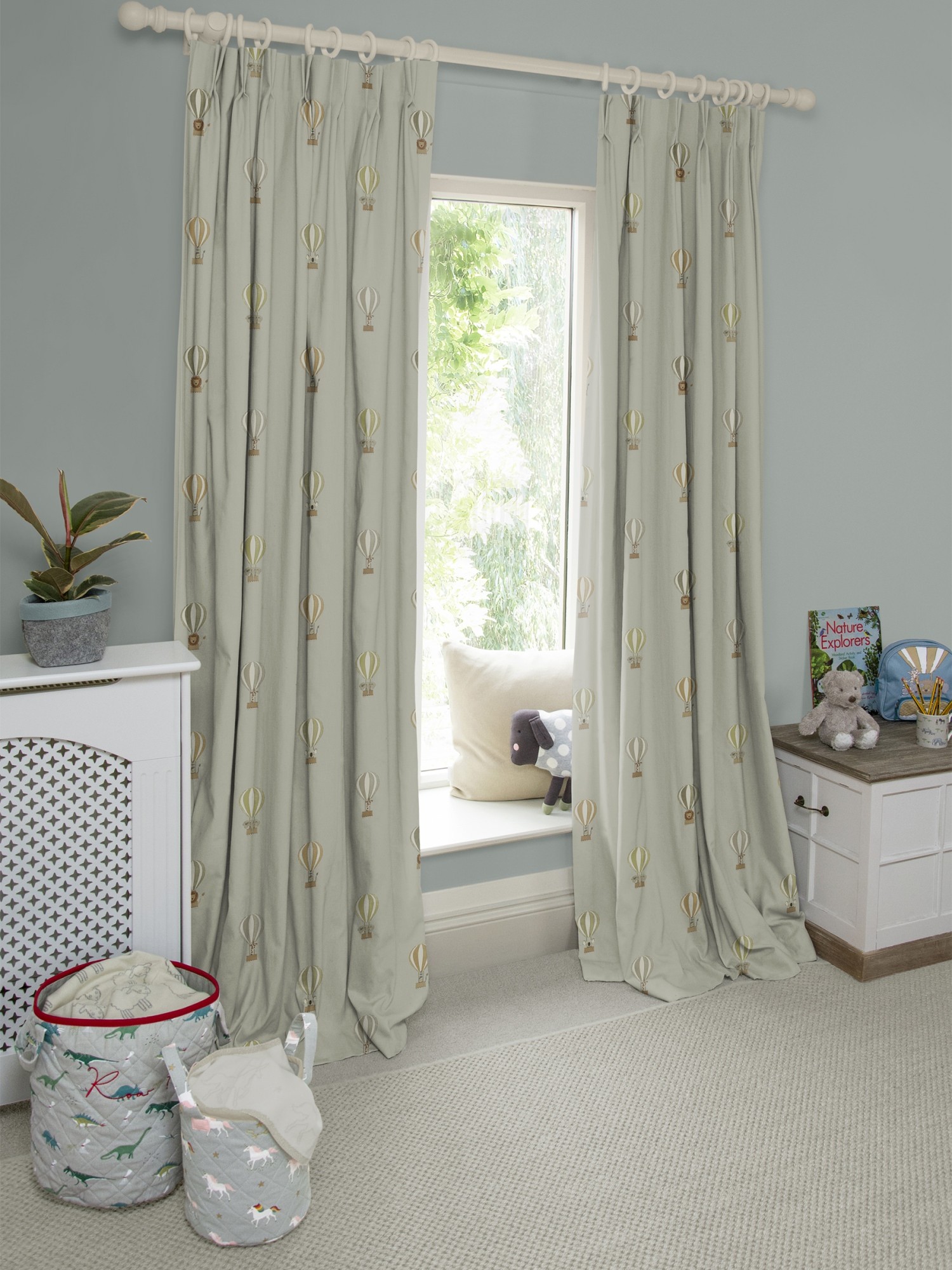 sophie allport bears & balloons mint grey curtains