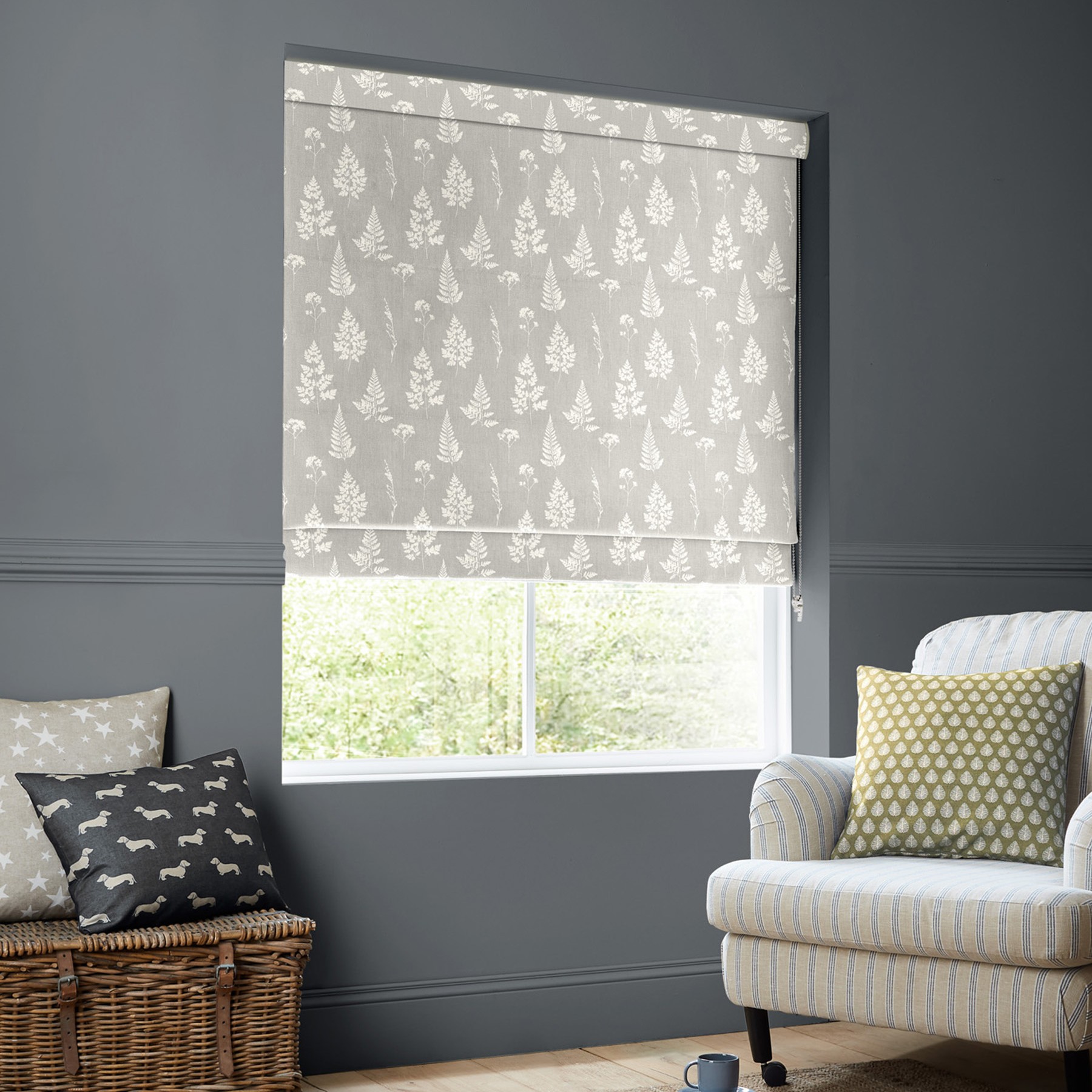 Emily Bond Tynesfield Pebble Roman Blind
