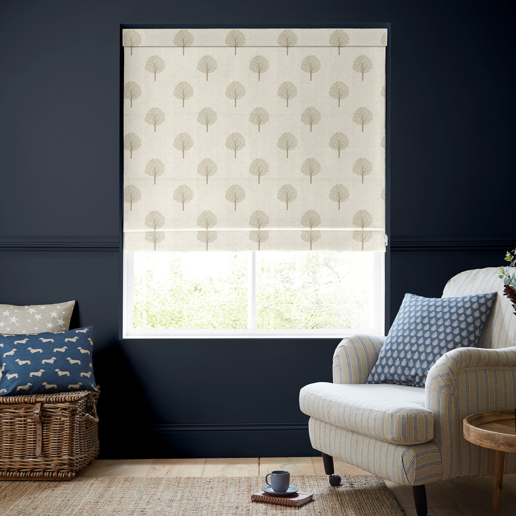 Emily Bond YewTree Linen Roman Blind