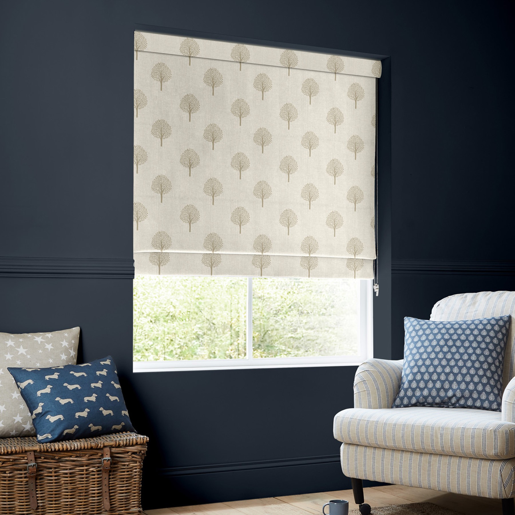 Emily Bond YewTree Linen Roman Blind
