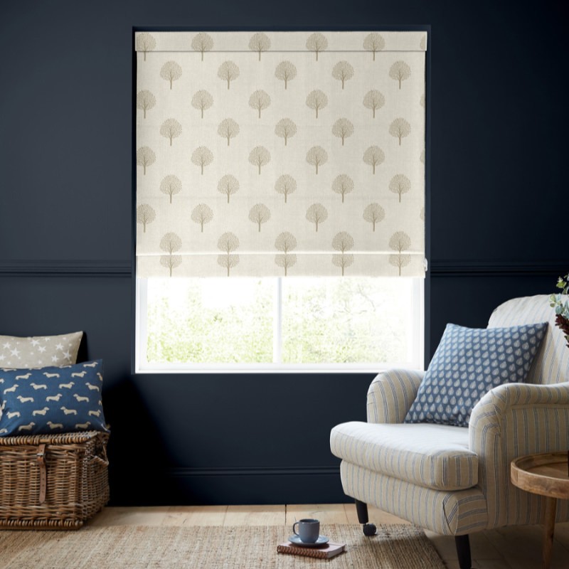 Emily Bond YewTree Linen Roman Blind