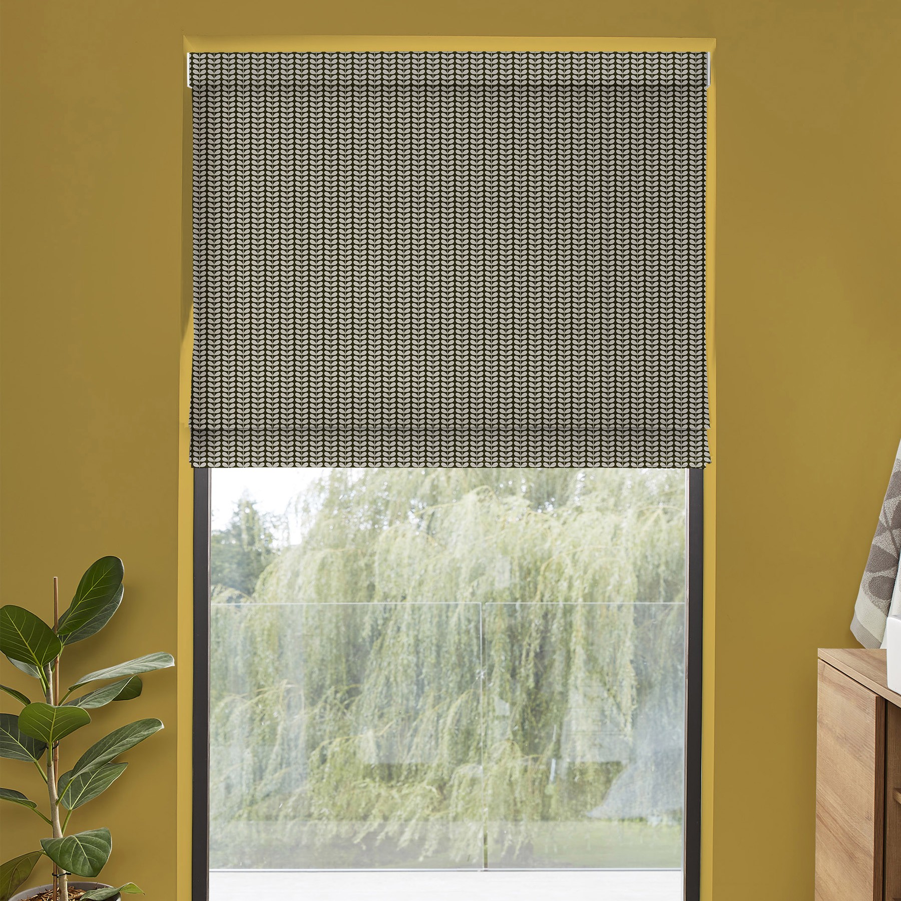 Orla Kiely Tiny Stem Black Roman Blind