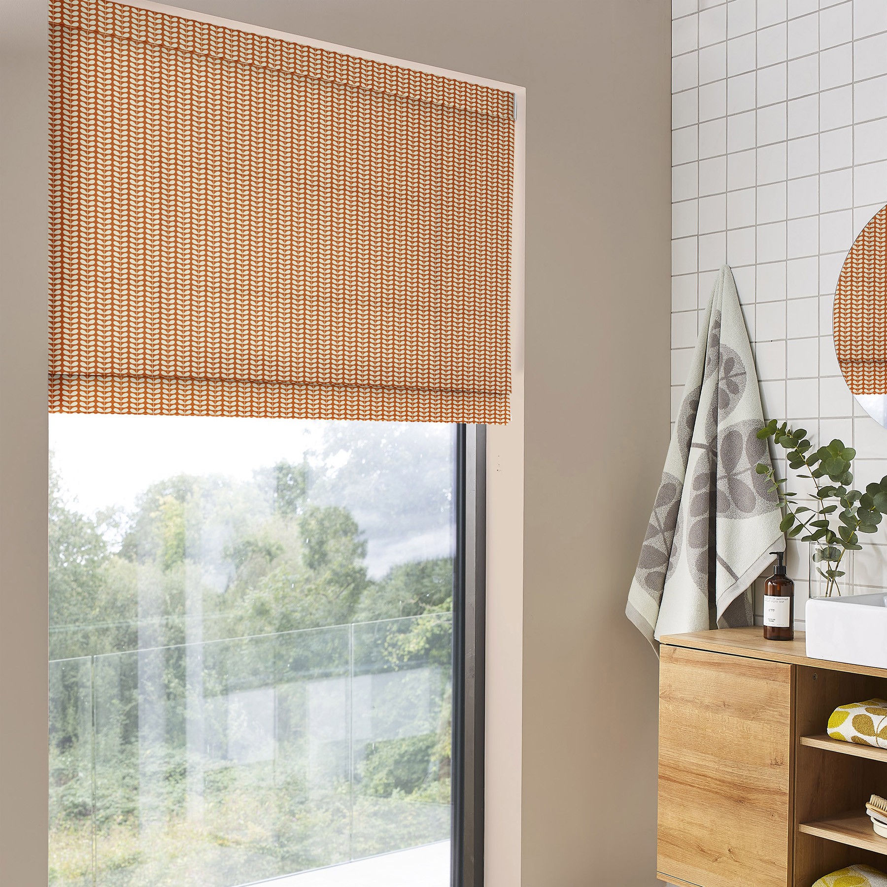 Orla Kiely Tiny Stem Tomato Roman Blind