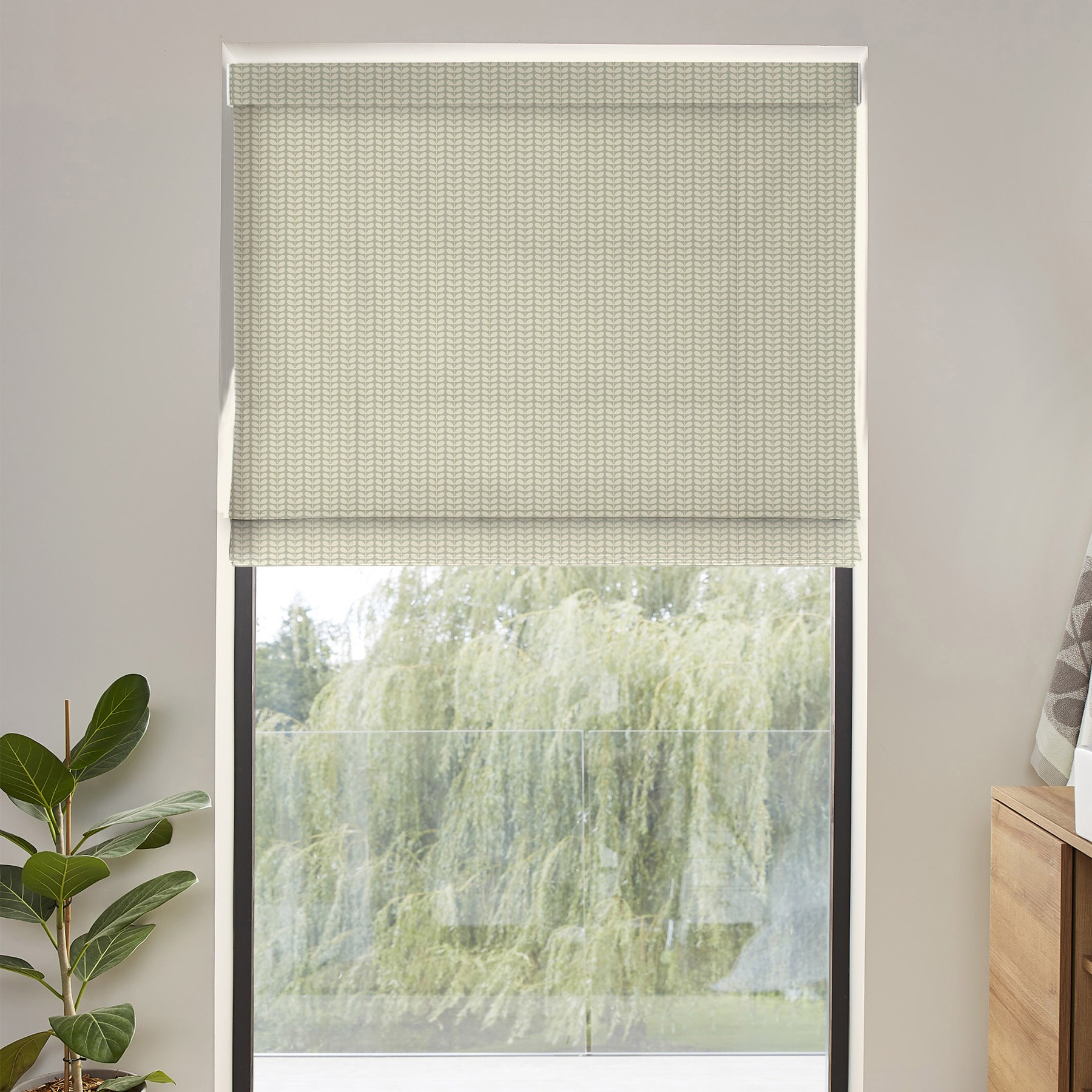 Orla Kiely Tiny Stem Pebble Roman Blind