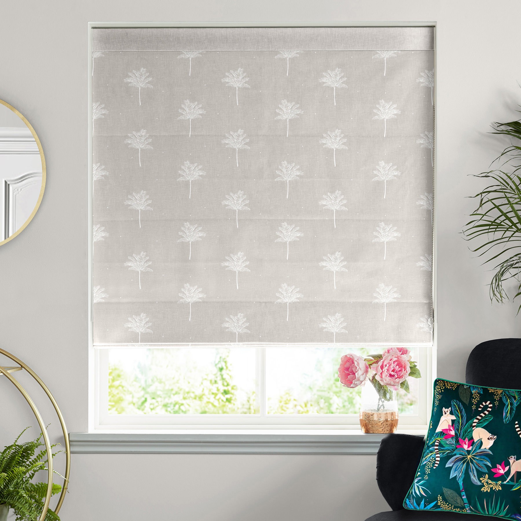 Sara Miller Small Palm Tree Linen Roman Blind
