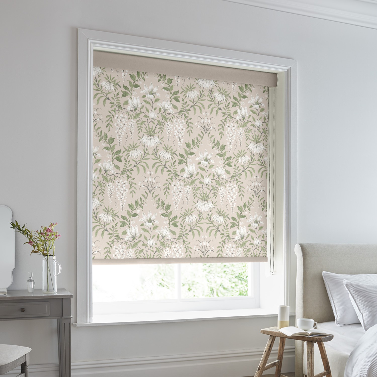 Laura Ashley Parterre Blush Blackout Roller Blind