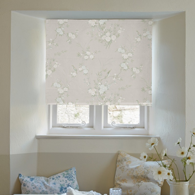 Bird Chinoiserie Natural Floral Roman Blind