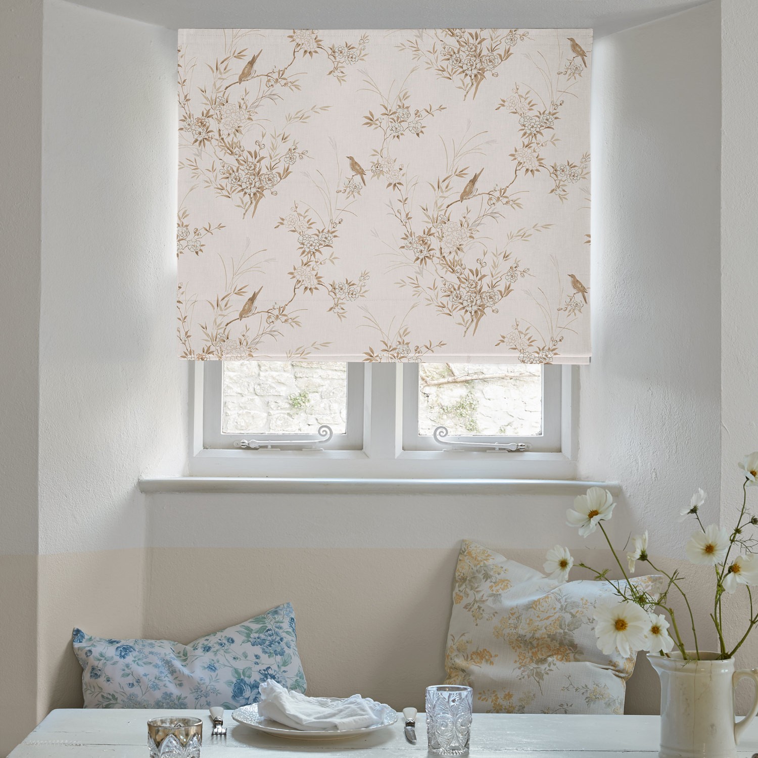 bird chinoiserie pink tan floral roman blind