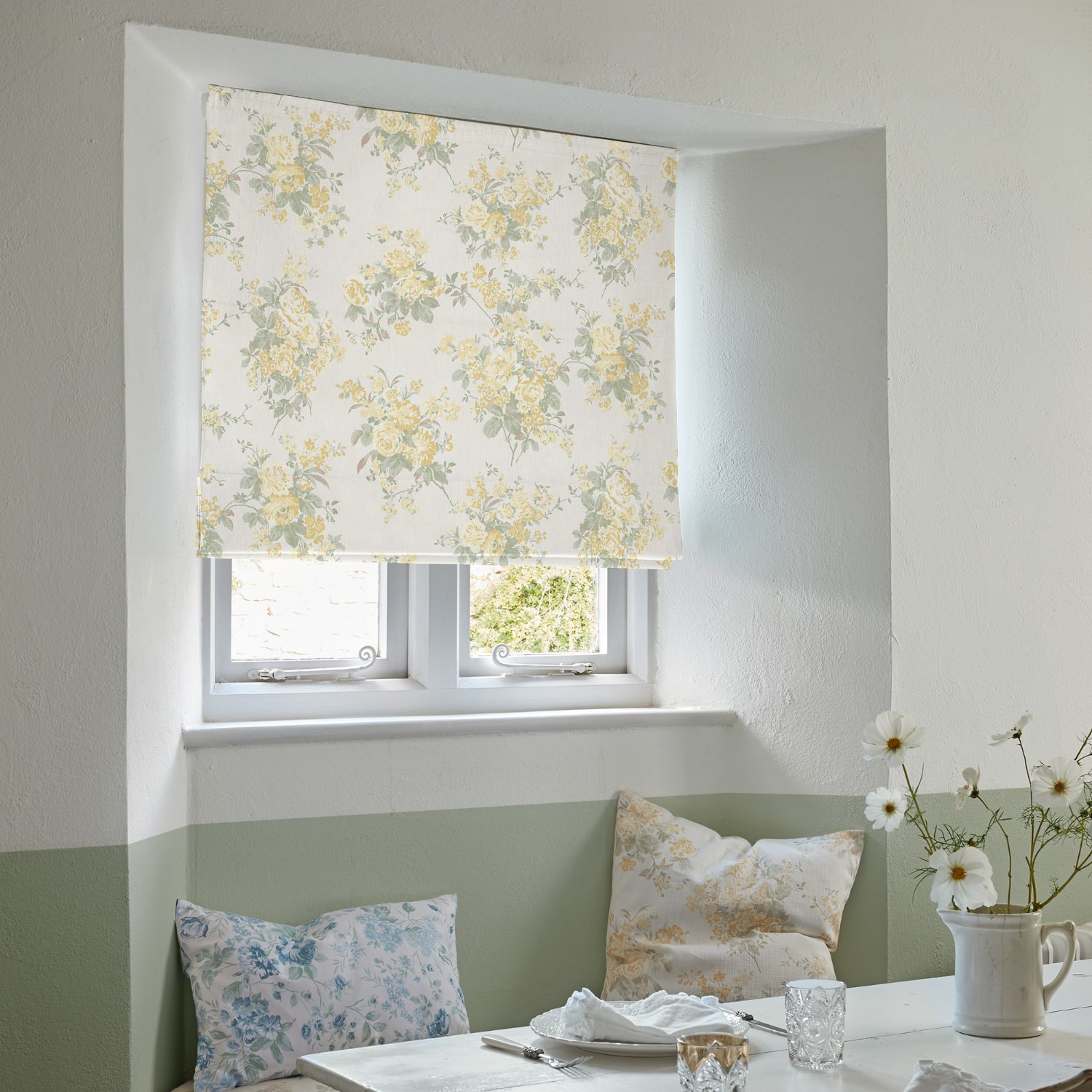 rose chintz yellow floral roman blind