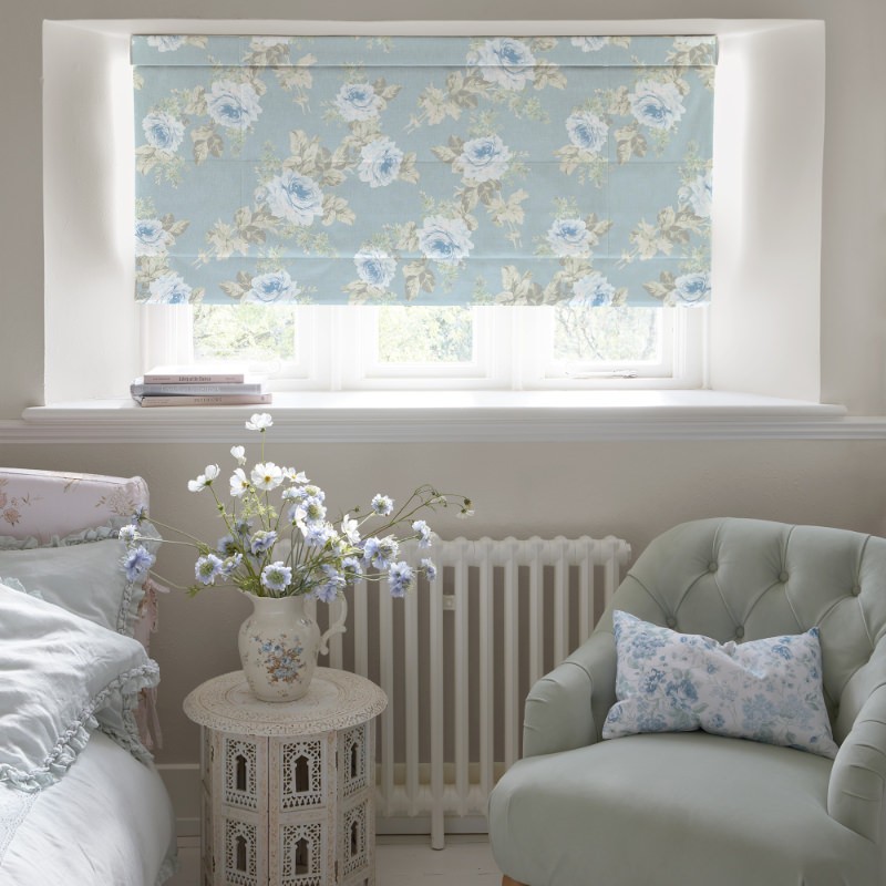 Royal Bouquet Blue Floral Roman Blind