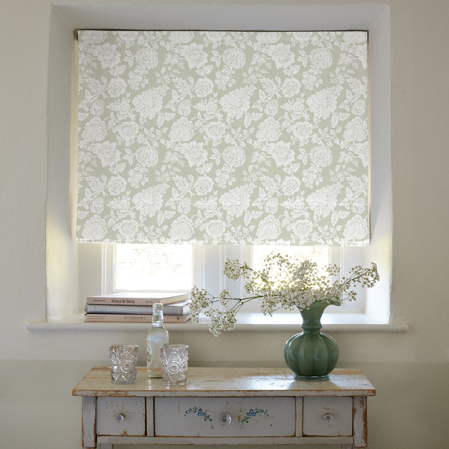 stipple sage floral roman blind