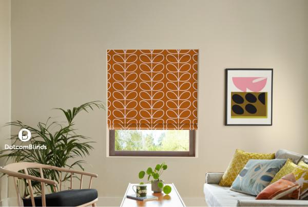 What Colour Blinds & Curtains Go With Brown Walls?